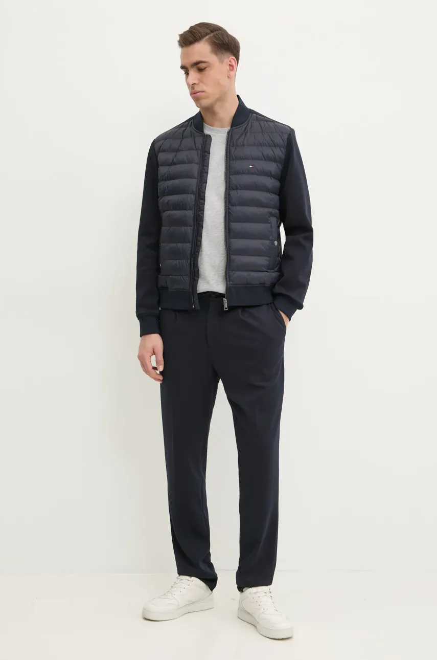 Хлопковая футболка Tommy Hilfiger мужская цвет серый с принтом MW0MW38622 Хлопковая футболка Tommy Hilfiger мужская цвет серый с принтом MW0MW38622