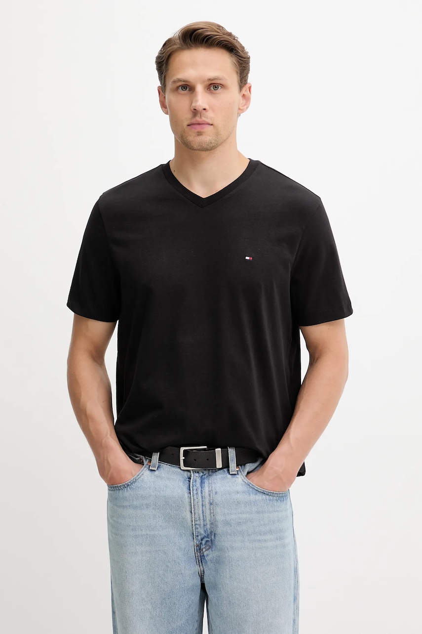 

Памучна тениска Tommy Hilfiger в синьо с изчистен дизайн MW0MW39249, Черен