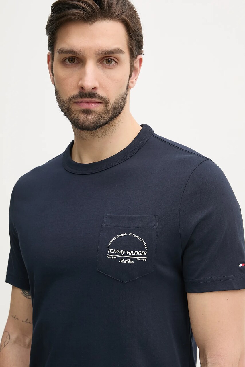 Levně Bavlněné tričko Tommy Hilfiger tmavomodrá barva, s potiskem, MW0MW38623