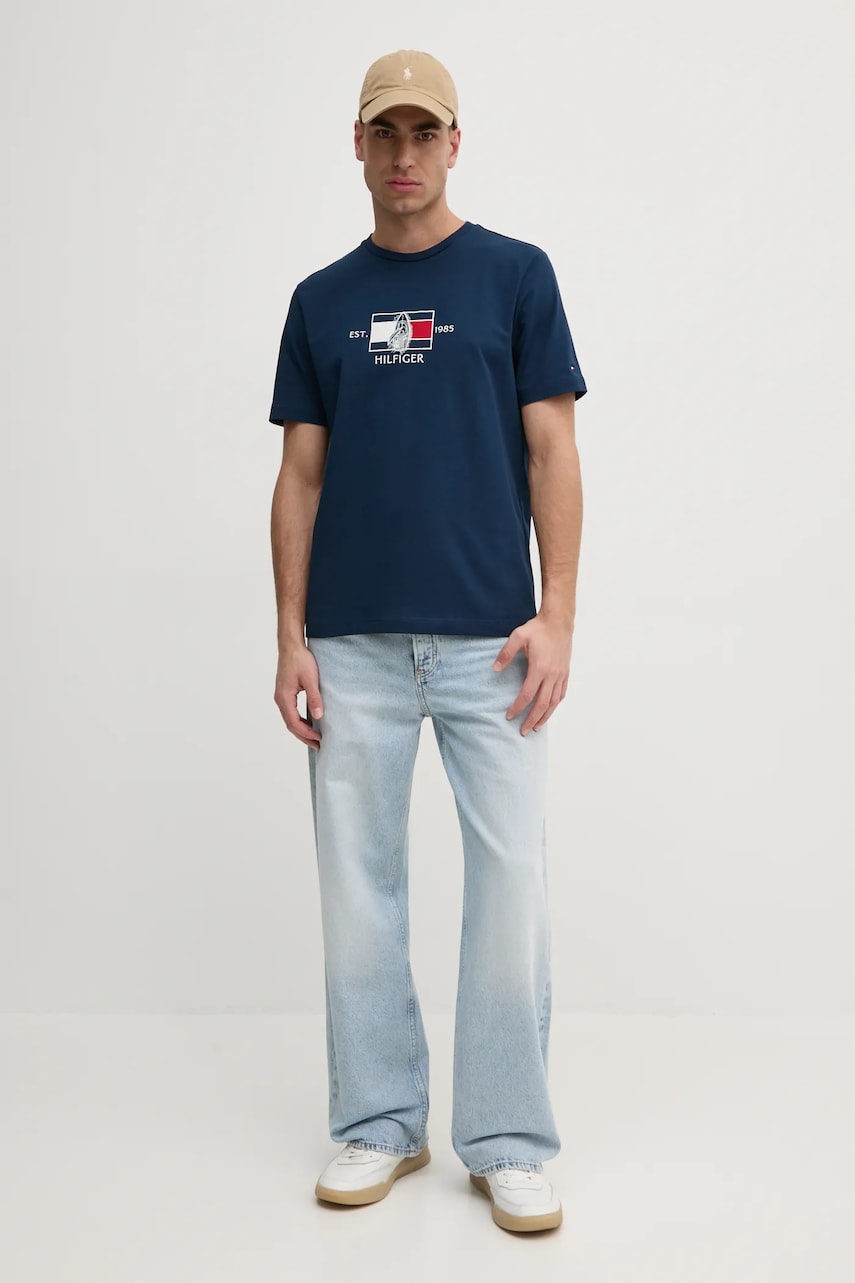 Хлопковая футболка Tommy Hilfiger мужская цвет синий с аппликацией MW0MW38628 Хлопковая футболка Tommy Hilfiger мужская цвет синий с аппликацией MW0MW38628