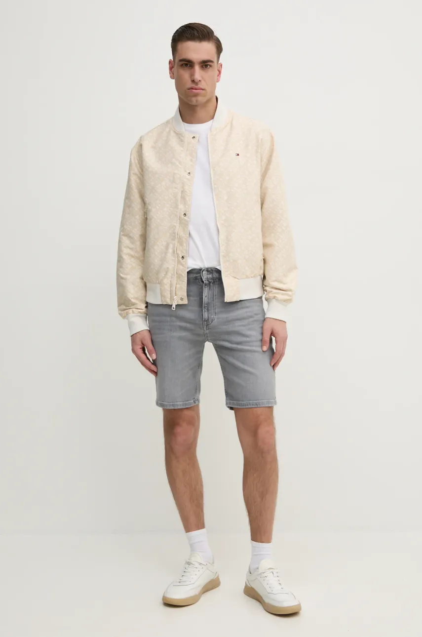 Хлопковая футболка Tommy Hilfiger мужская цвет белый однотонная MW0MW38630 Хлопковая футболка Tommy Hilfiger мужская цвет белый однотонная MW0MW38630