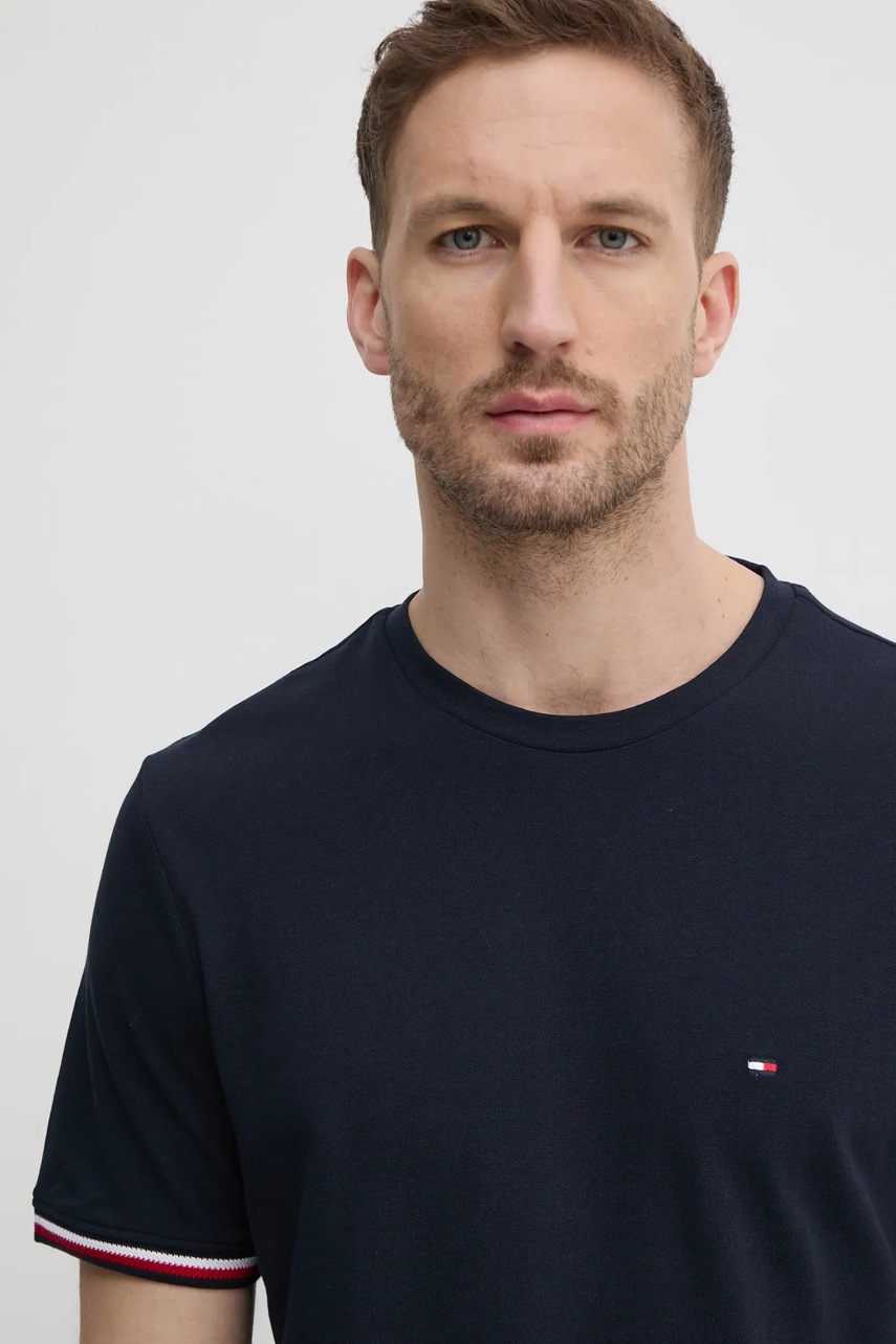 Бавовняна футболка Tommy Hilfiger чоловіча колір синій однотонна MW0MW38630 