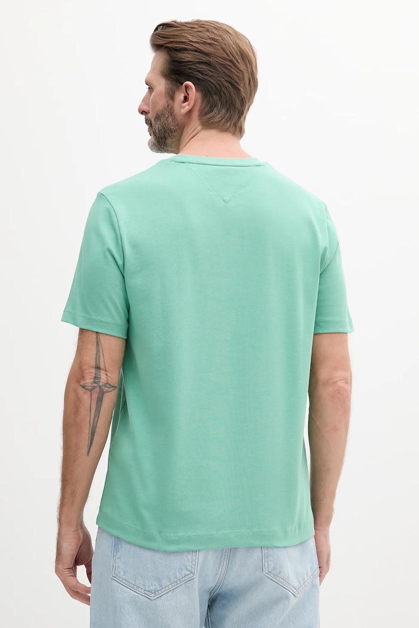 Хлопковая футболка Tommy Hilfiger мужская цвет зелёный с аппликацией MW0MW39256 Хлопковая футболка Tommy Hilfiger мужская цвет зелёный с аппликацией MW0MW39256