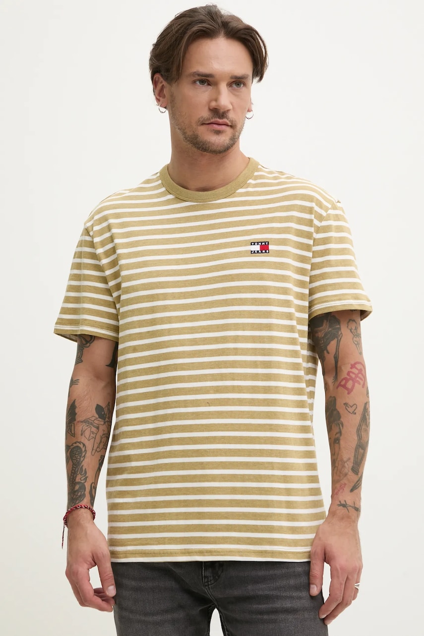 Tommy Jeans tricou din bumbac barbati, culoarea verde, modelator, DM0DM20802 Tommy Jeans tricou din bumbac barbati, culoarea verde, modelator, DM0DM20802