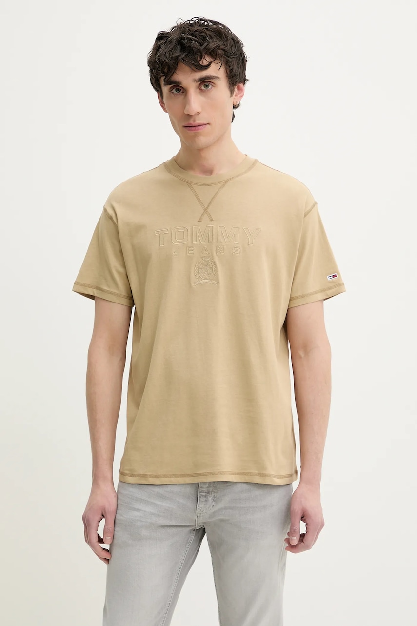 Tommy Jeans tricou din bumbac barbati, culoarea bej, cu imprimeu, DM0DM20805