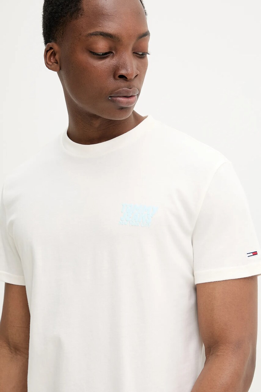 Tommy Jeans tricou din bumbac barbati, culoarea bej, cu imprimeu, DM0DM21864