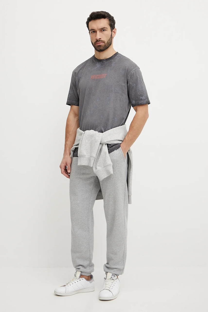 Хлопковая футболка Guess MUSCARI мужская цвет серый с принтом Z5GI01 I3Z14 Хлопковая футболка Guess MUSCARI мужская цвет серый с принтом Z5GI01 I3Z14