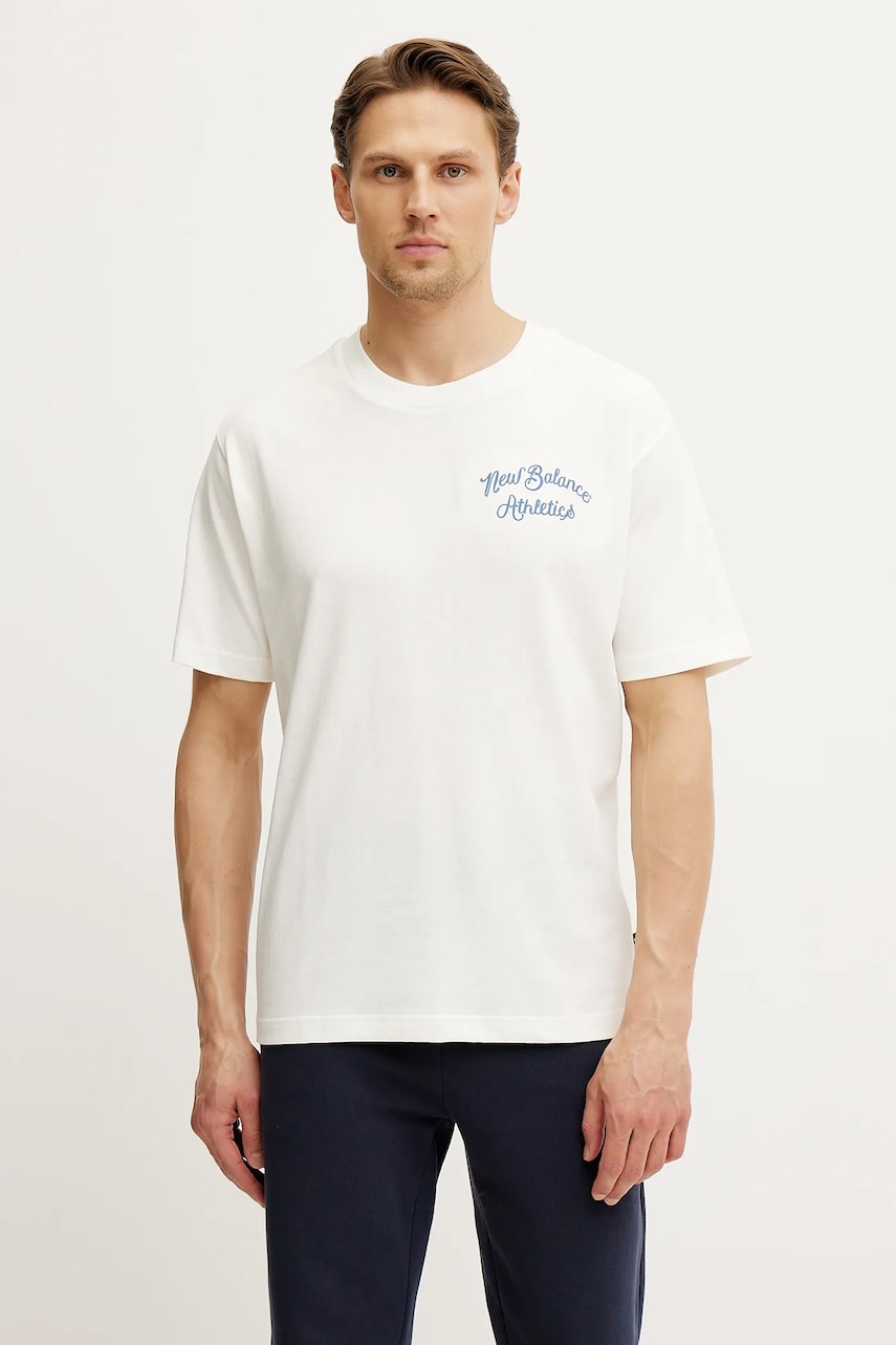New Balance tricou din bumbac barbati, culoarea bej, cu imprimeu, MT43556SST New Balance tricou din bumbac barbati, culoarea bej, cu imprimeu, MT43556SST