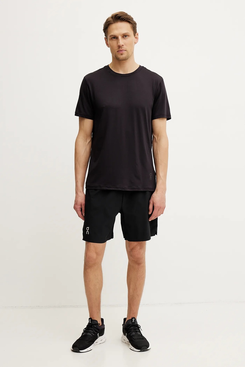 Футболка для тренинга ON running Studio цвет чёрный однотонная 1MF11770553 Футболка для тренинга ON running Studio цвет чёрный однотонная 1MF11770553