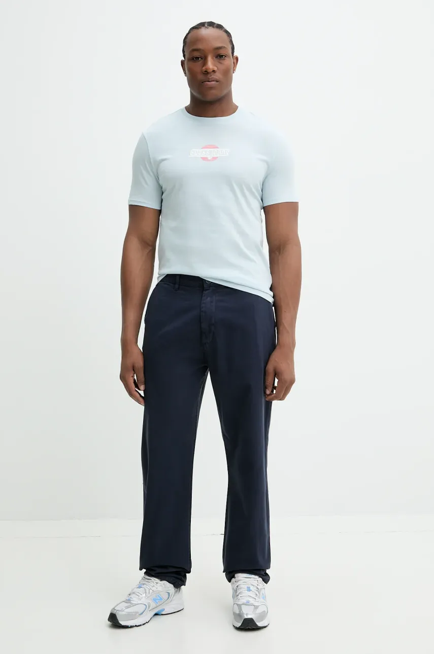 Хлопковая футболка Guess Jeans мужская с аппликацией M5GI23 K8HM0 Хлопковая футболка Guess Jeans мужская с аппликацией M5GI23 K8HM0