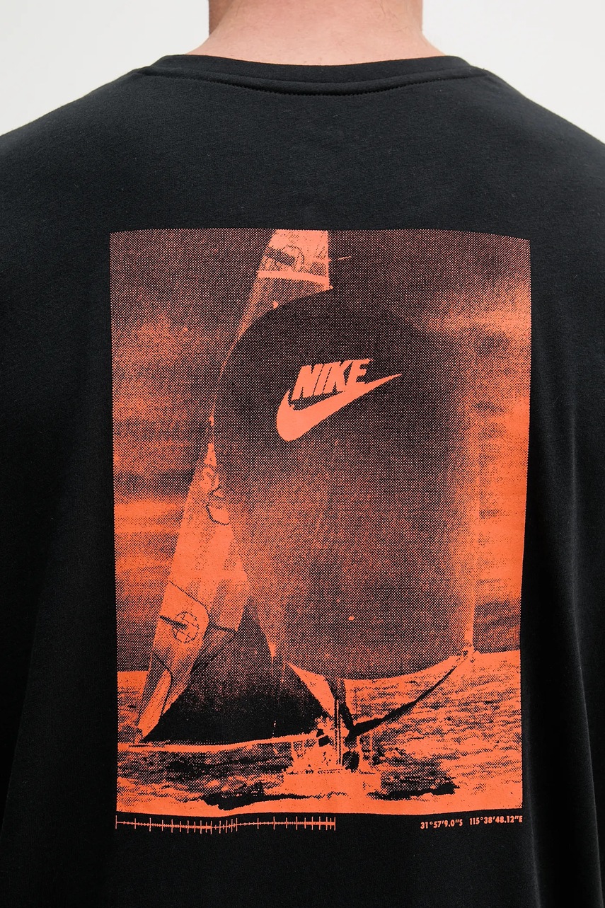 T-shirt κολύμβησης Nike χρώμα: μαύρο, NESSF522 φωτογραφία