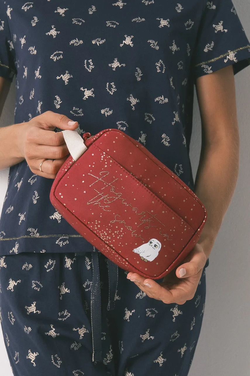 women'secret portfard de călătorie x HARRY POTTER culoarea rosu, 4842055