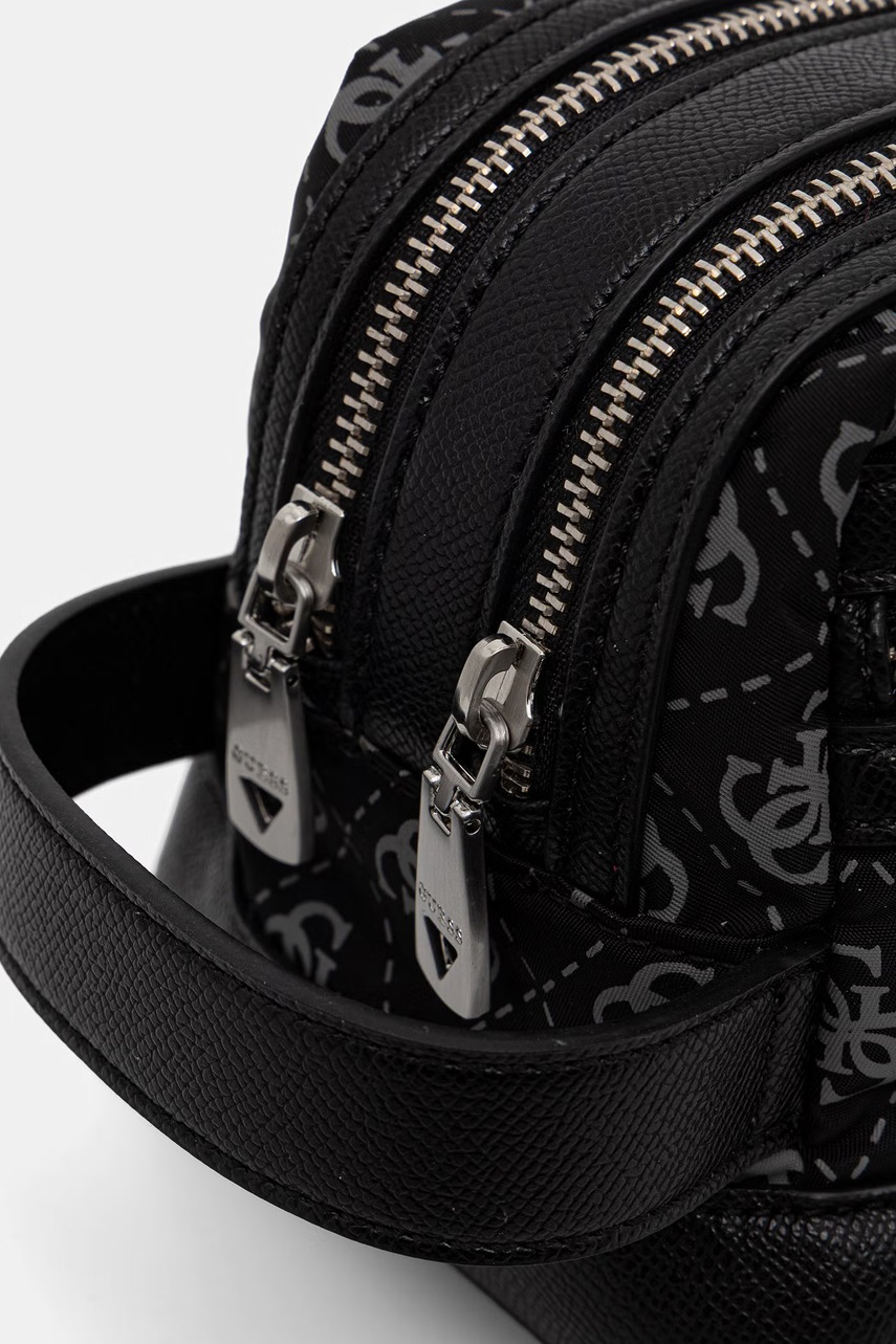 Guess Kosmetická taštička pánská BERLIN (obrázek 4)