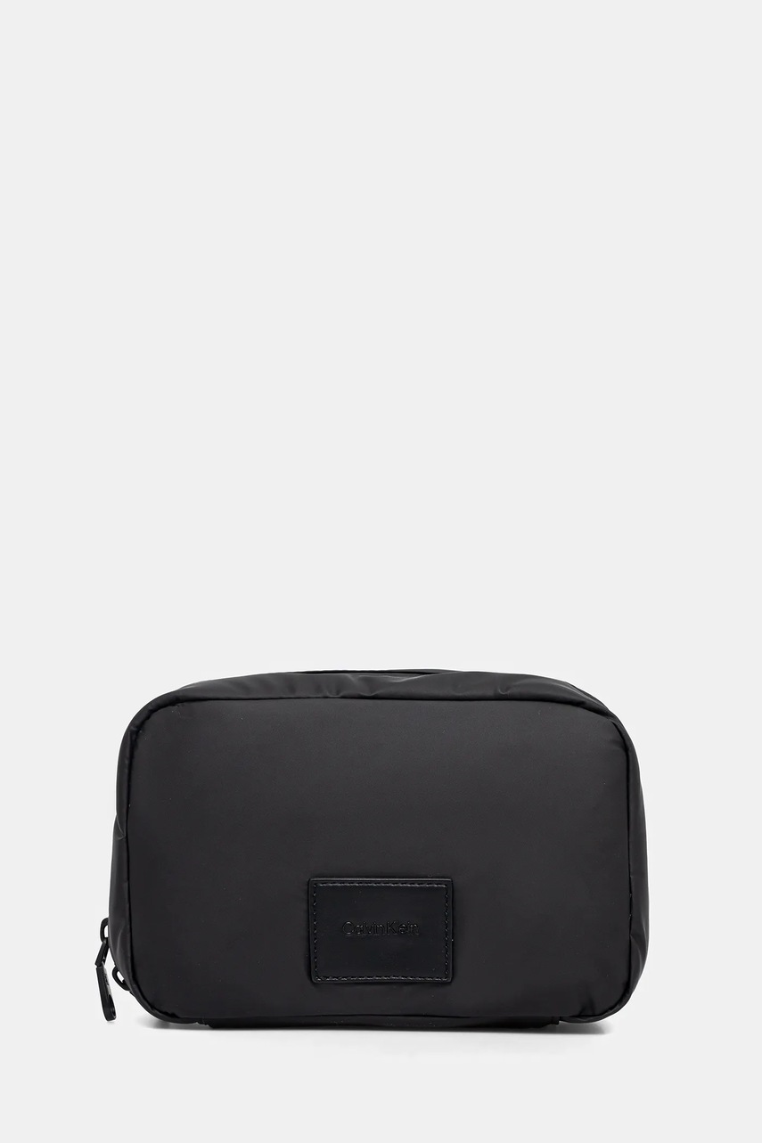 Levně Kosmetická taška Calvin Klein černá barva, LV04D1152G