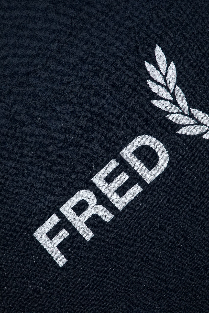 Fred Perry plážový uterák bavlnený