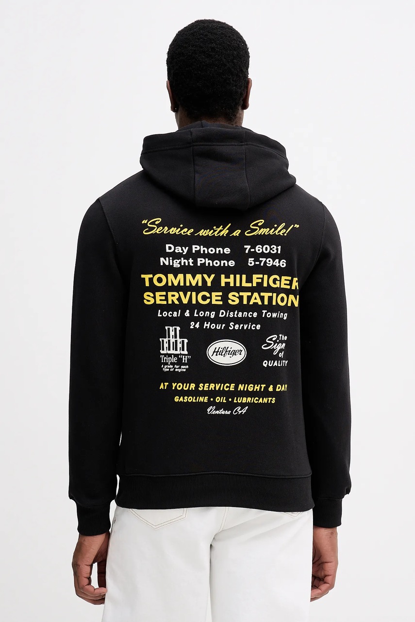 Levně Bavlněná mikina Tommy Hilfiger pánská, černá barva, s kapucí, s potiskem, MW0MW41434