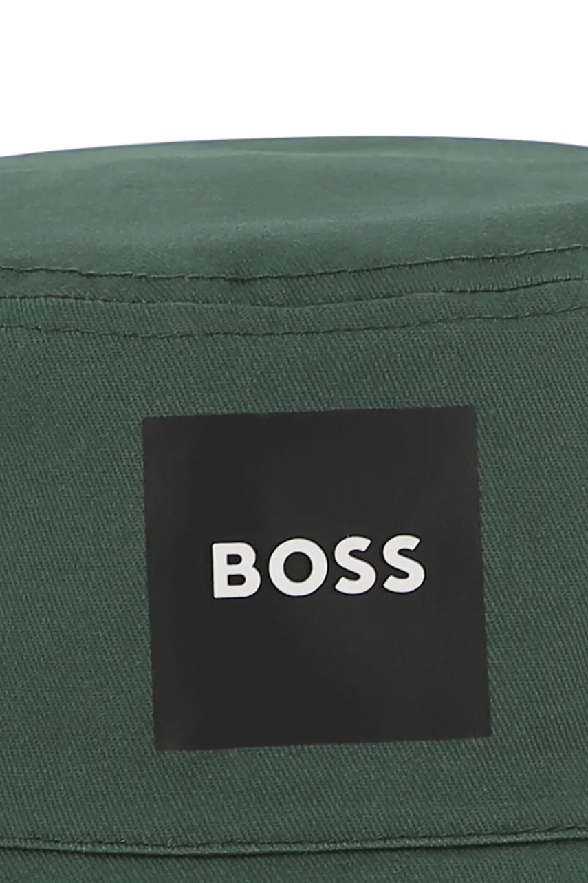 Bavlnená obojstranná detská čiapka BOSS