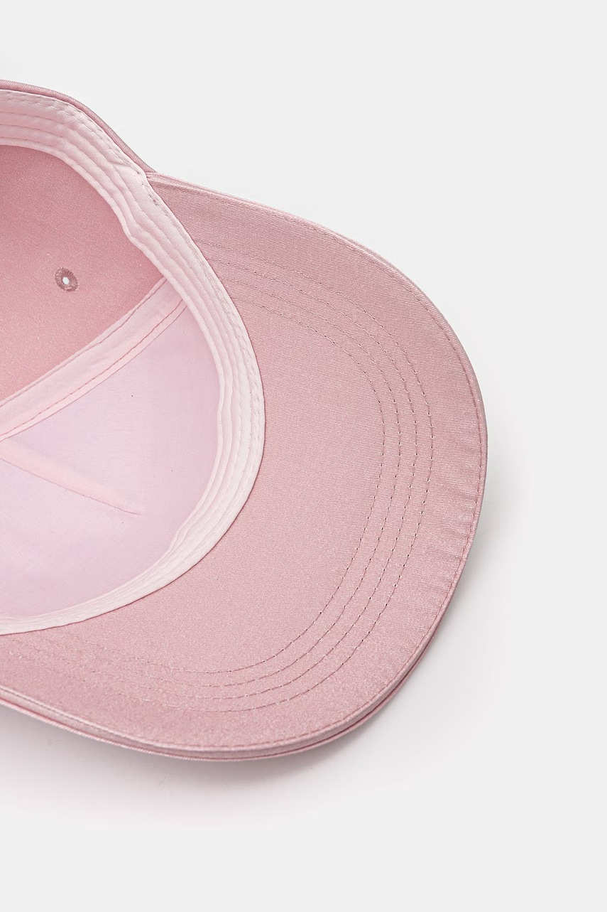 Bavlněná baseballová čepice Guess