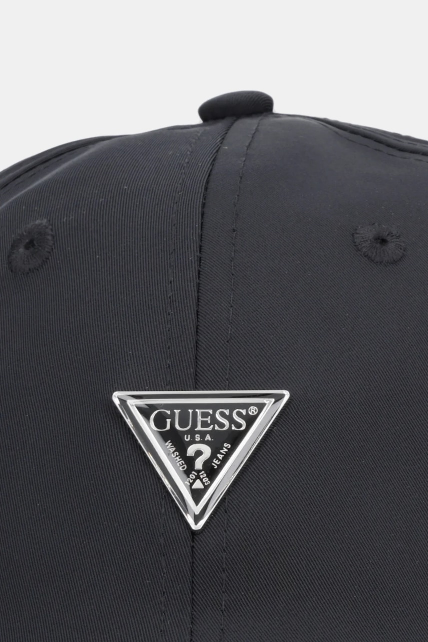 Šiltovka Guess