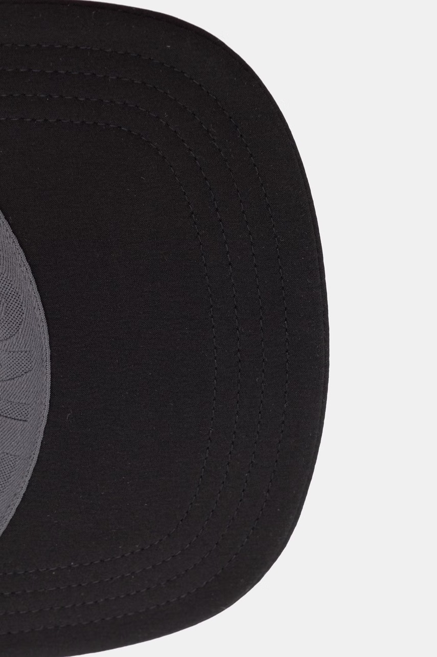 The North Face Čiapka so šiltom RUNNER TRUCKER
