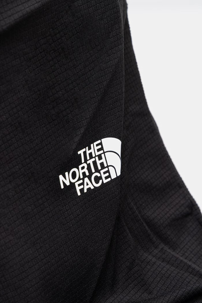 The North Face Αθλητικό χιτζάμπ PERFORMANCE φωτογραφία