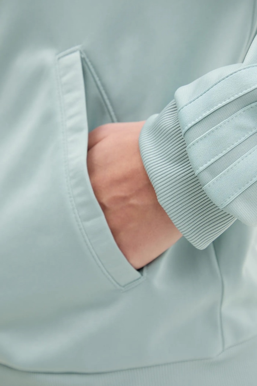 Tepláková souprava adidas Essentials (obrázek 6)