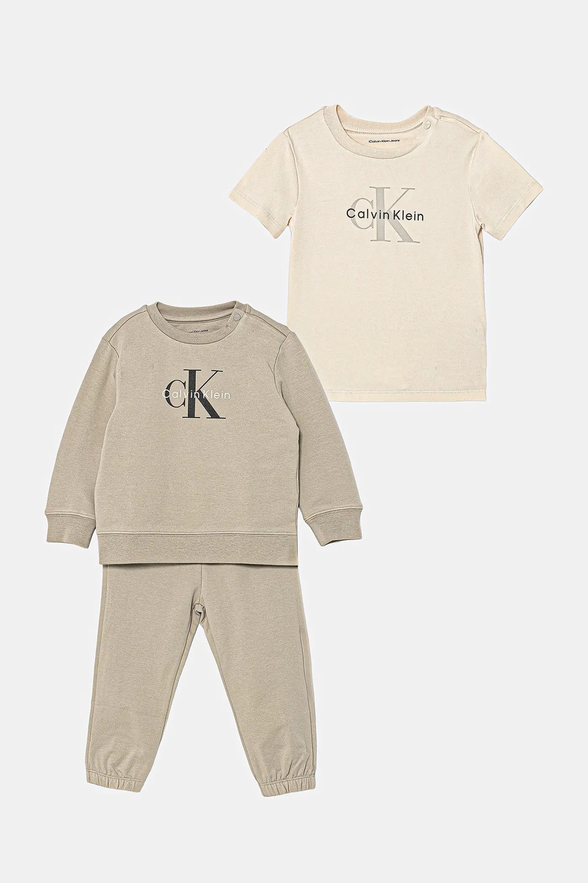 Levně Kojenecká tepláková souprava Calvin Klein Jeans béžová barva, IN0IN00336