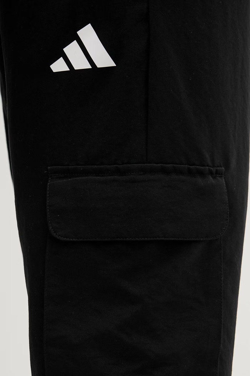 Tepláková souprava adidas (obrázek 8)