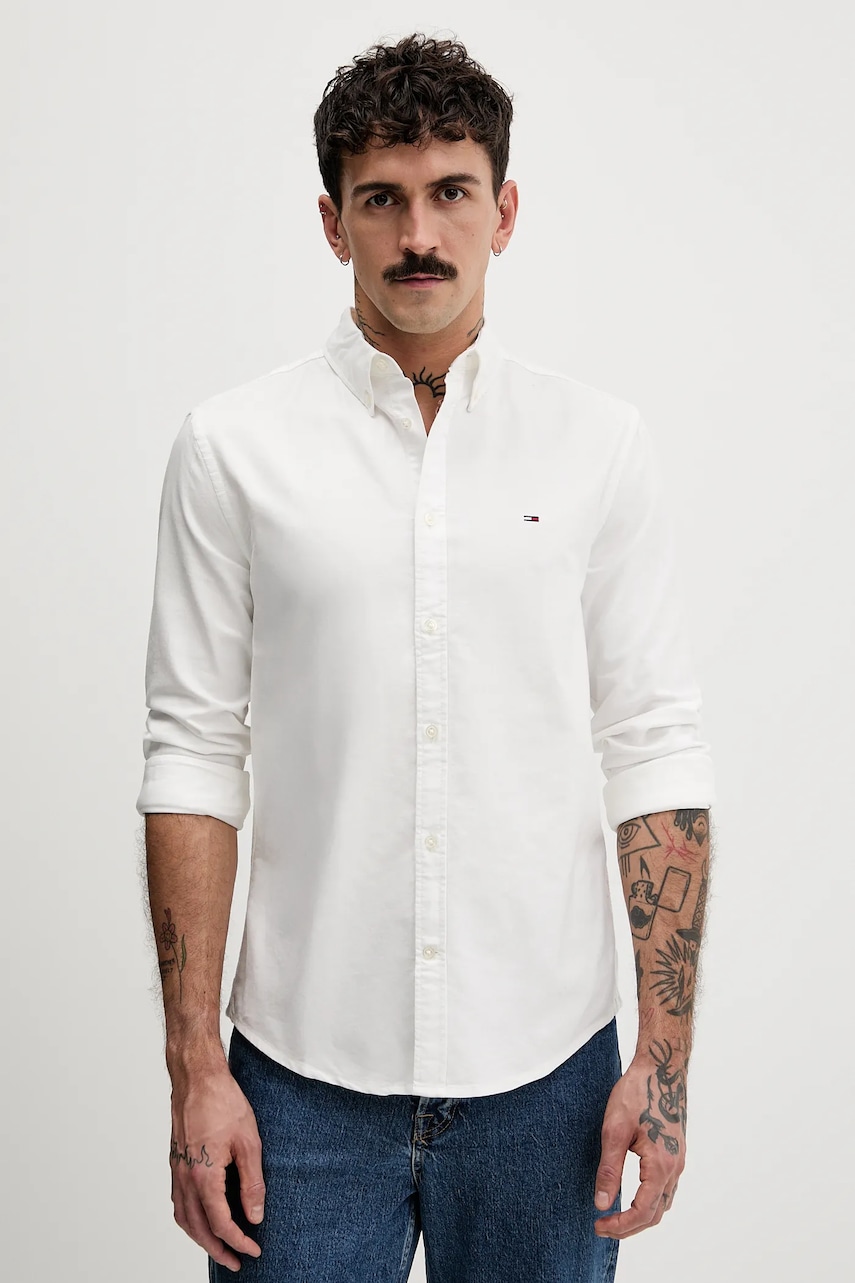 Tommy Jeans cămașă din bumbac culoarea bej, cu guler button-down, regular, DM0DM22836