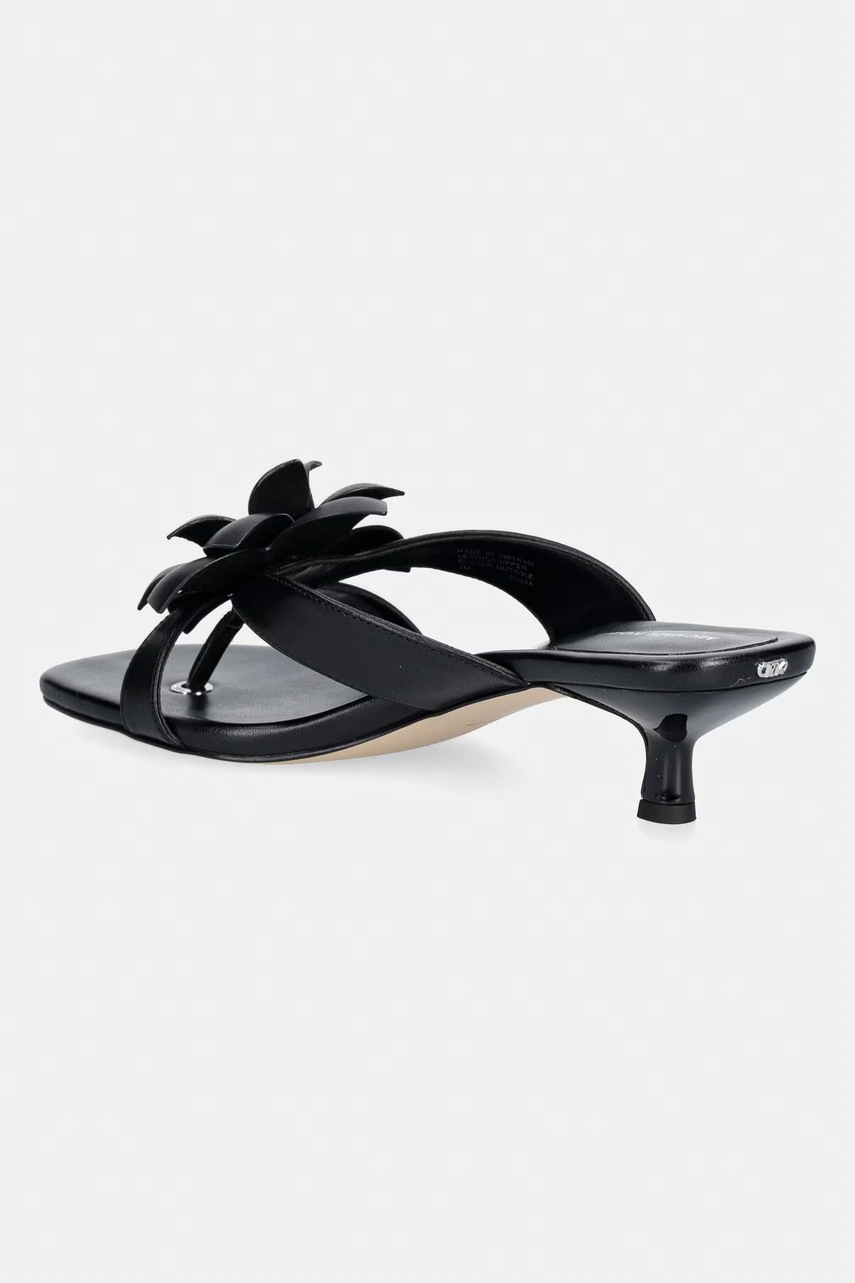 MICHAEL Michael Kors žabky dámské kožené Jacie Kitten Sandal (obrázek 3)
