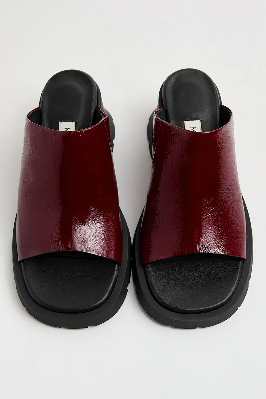 Δερμάτινες παντόφλες Miista Ini φωτογραφία