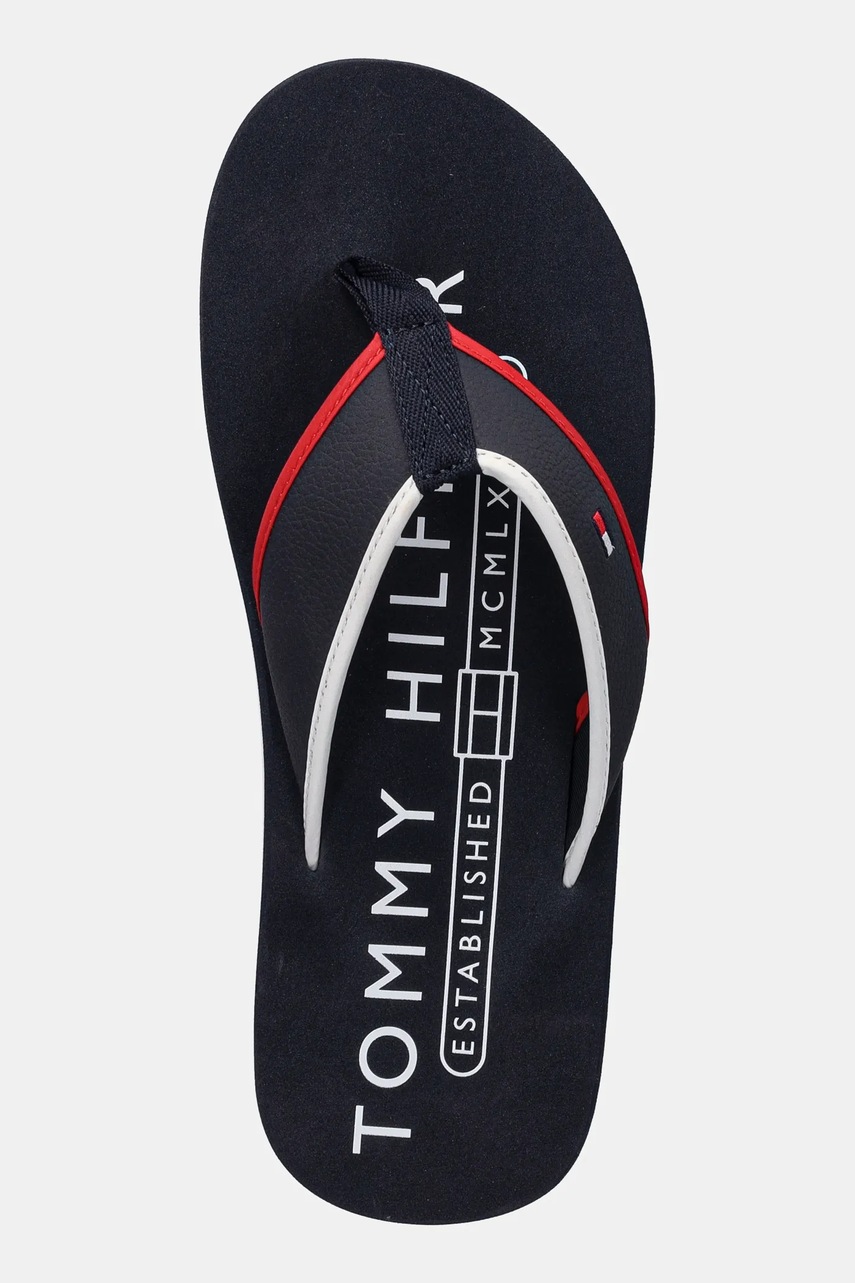Σαγιονάρες Tommy Hilfiger TUMBLE BEACH SANDAL χρώμα: ναυτικό μπλε, FM0FM05710 φωτογραφία