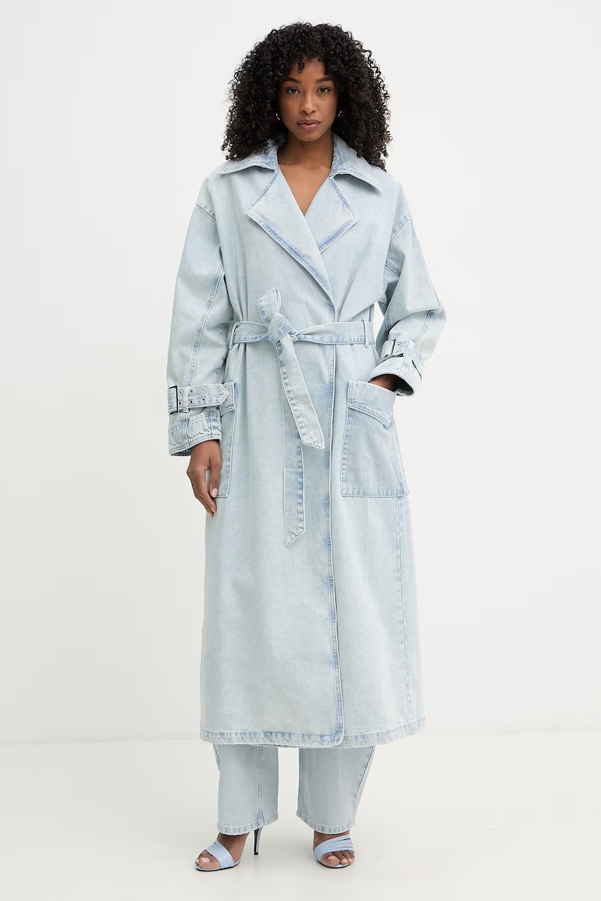 Gestuz trenci de femei din denim