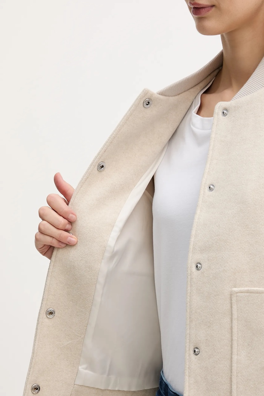 Bunda OUI (obrázek 5)