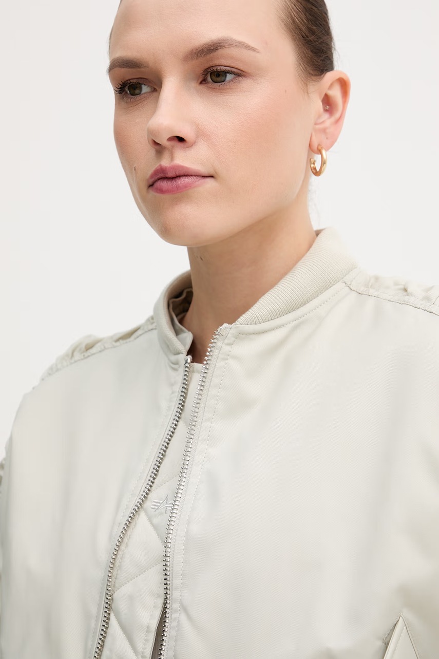 Bunda Alpha Industries Short Hooded Bomber Light W (obrázek 5)