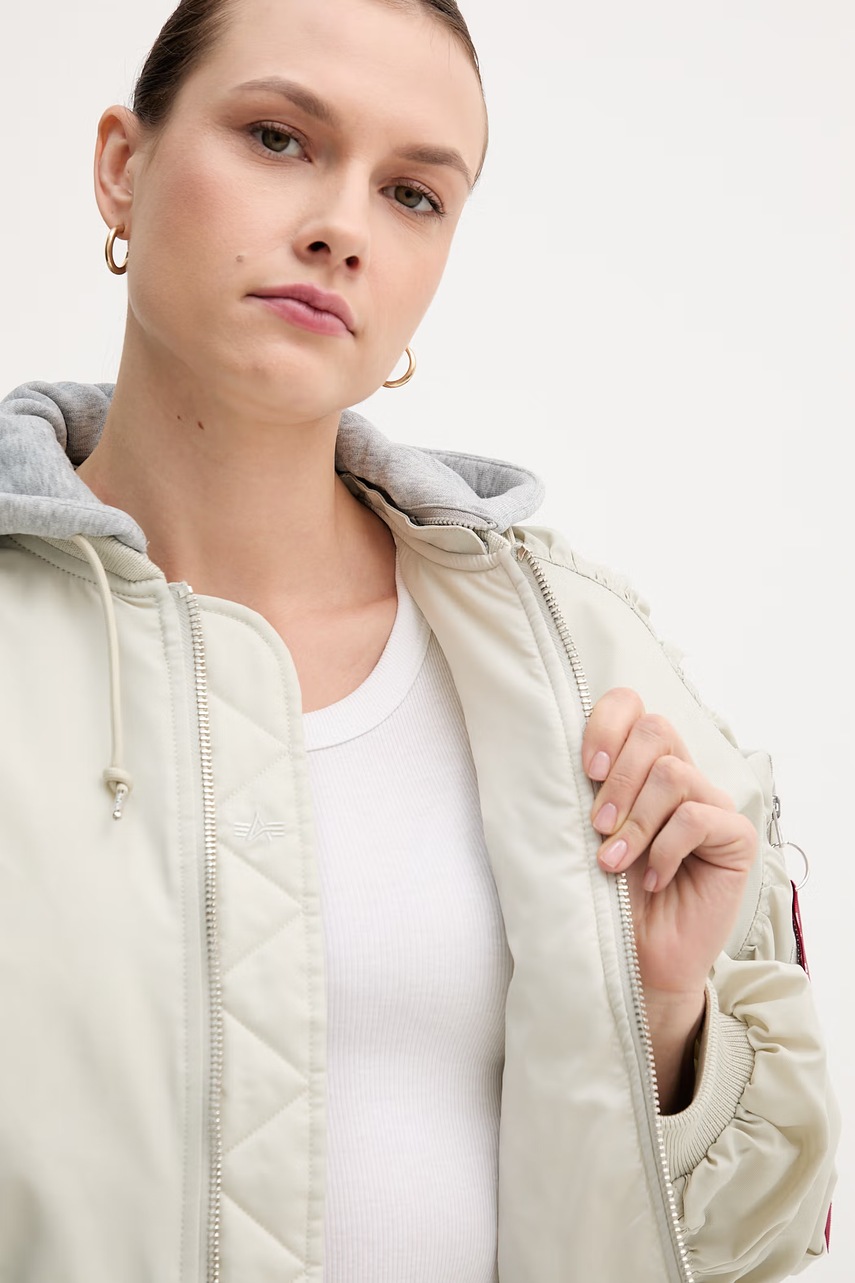 Bunda Alpha Industries Short Hooded Bomber Light W (obrázek 8)