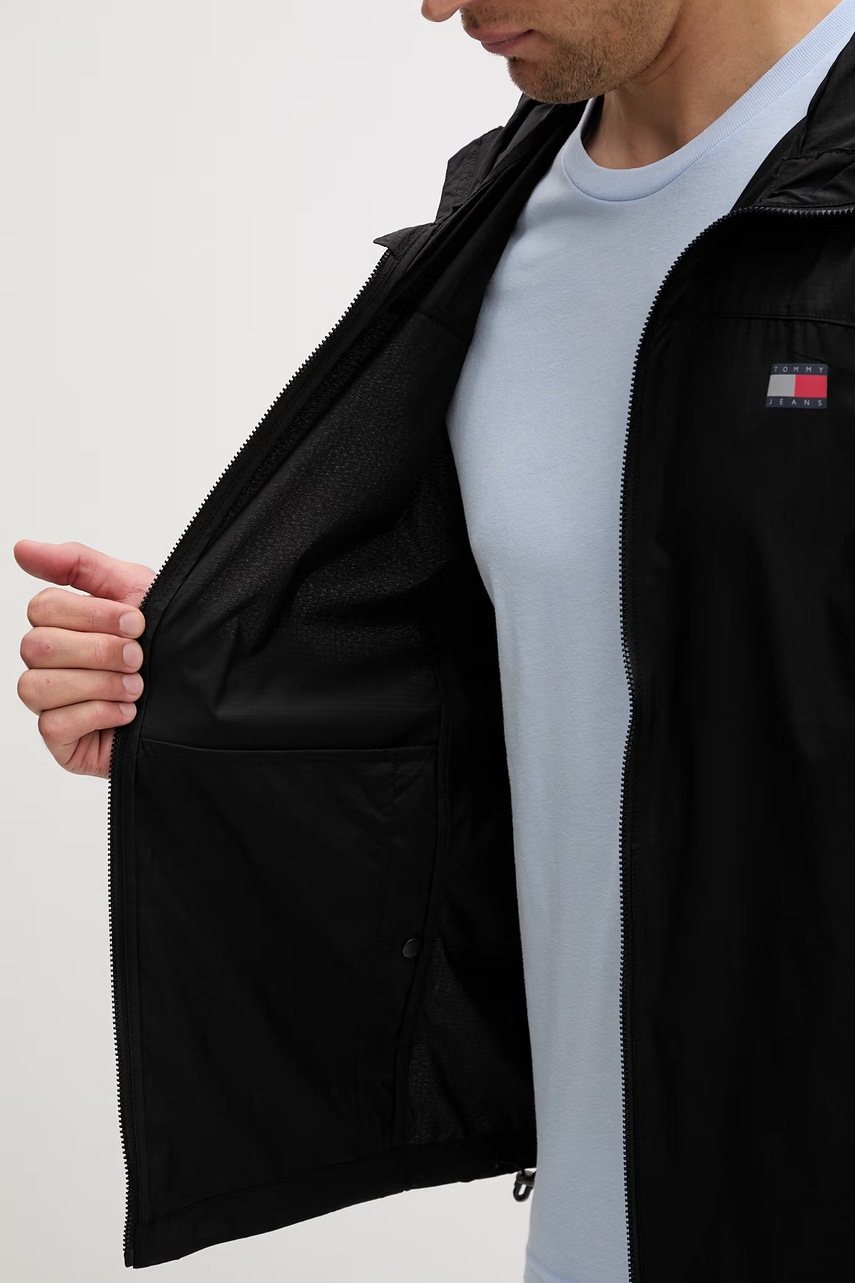 Tommy Jeans prechodná bunda pánska