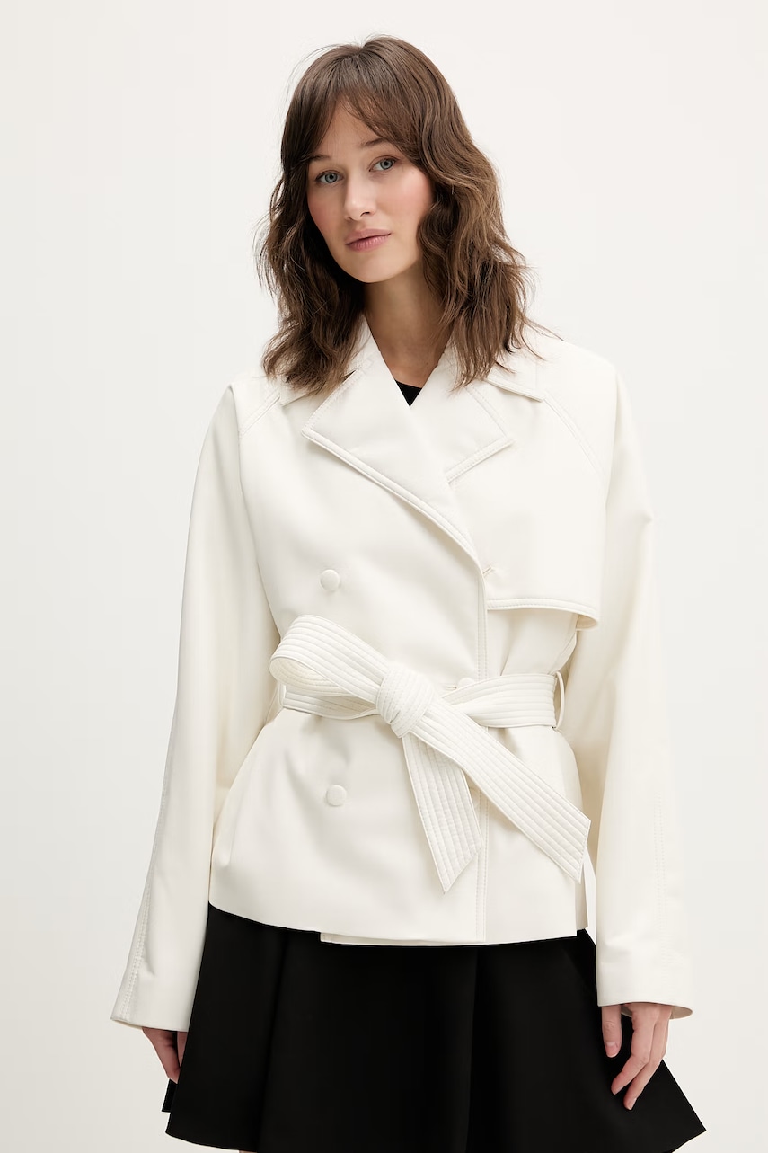 Γυναικεία μπουφάν hugo σε μπεζ