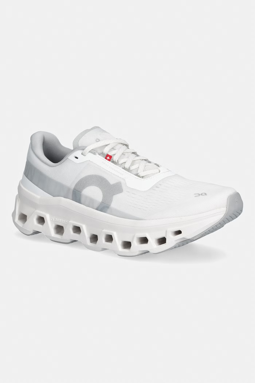 On pantofi sport de antrenament pentru femei Cloudmonster 1