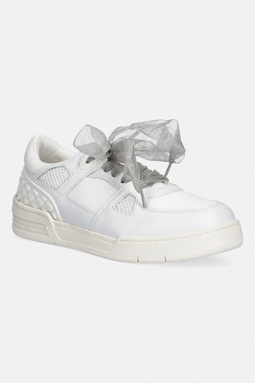 Sneakers Love Moschino