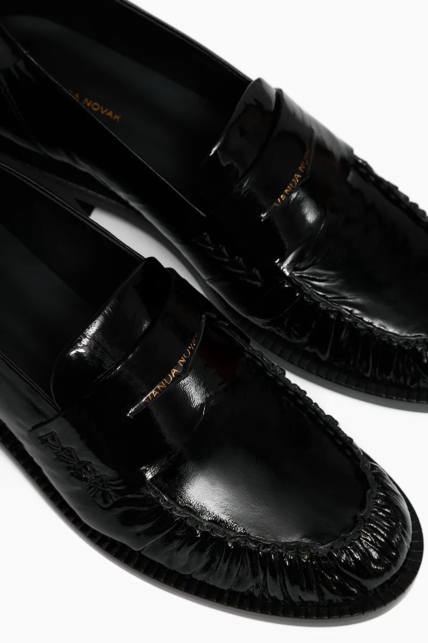 Δερμάτινα μοκασίνια Vanda Novak φωτογραφία