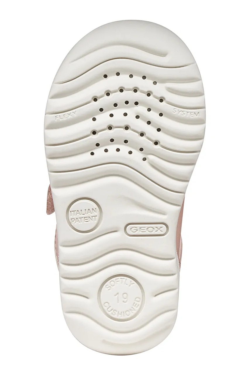 Δερμάτινα παιδικά κλειστά παπούτσια Geox MACCHIA φωτογραφία