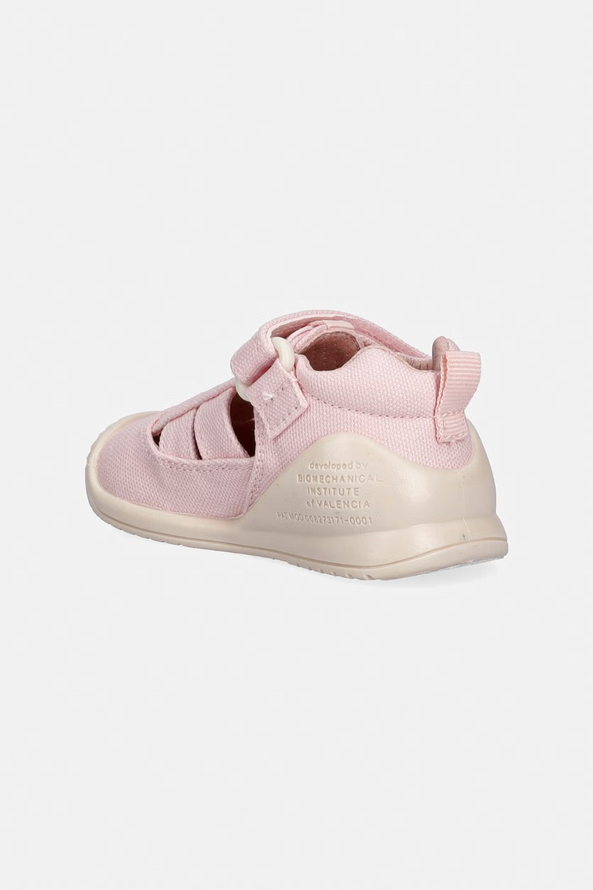 Παιδικά κλειστά παπούτσια Biomecanics φωτογραφία