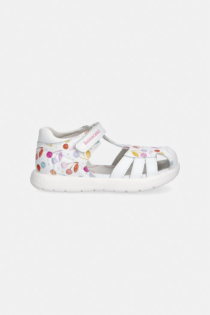 Детские кожаные сандалии Biomecanics в Ивано-Франковске Детские кожаные сандалии Biomecanics в Ивано-Франковске