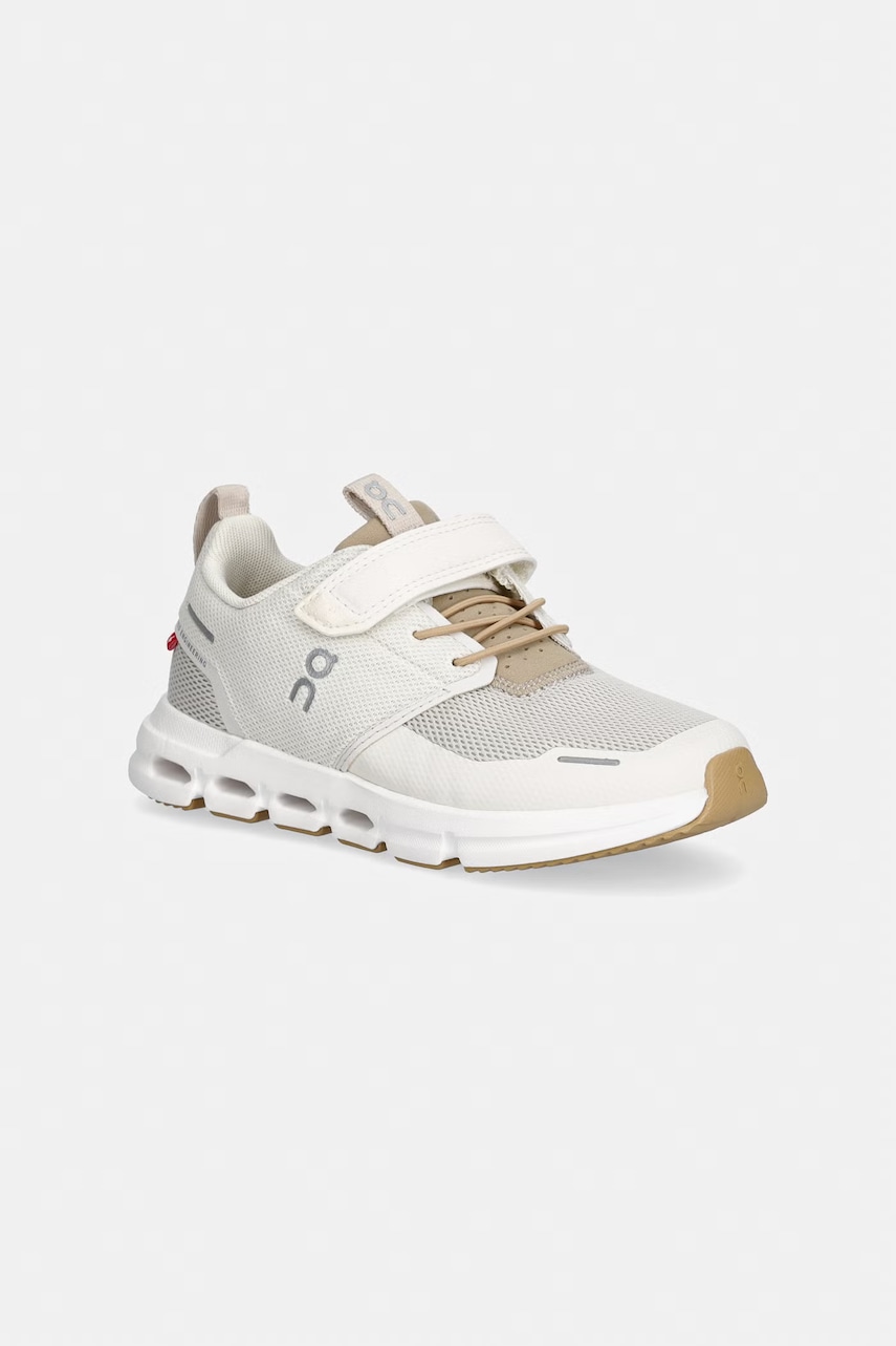 On sneakers Παιδικά Cloud Play