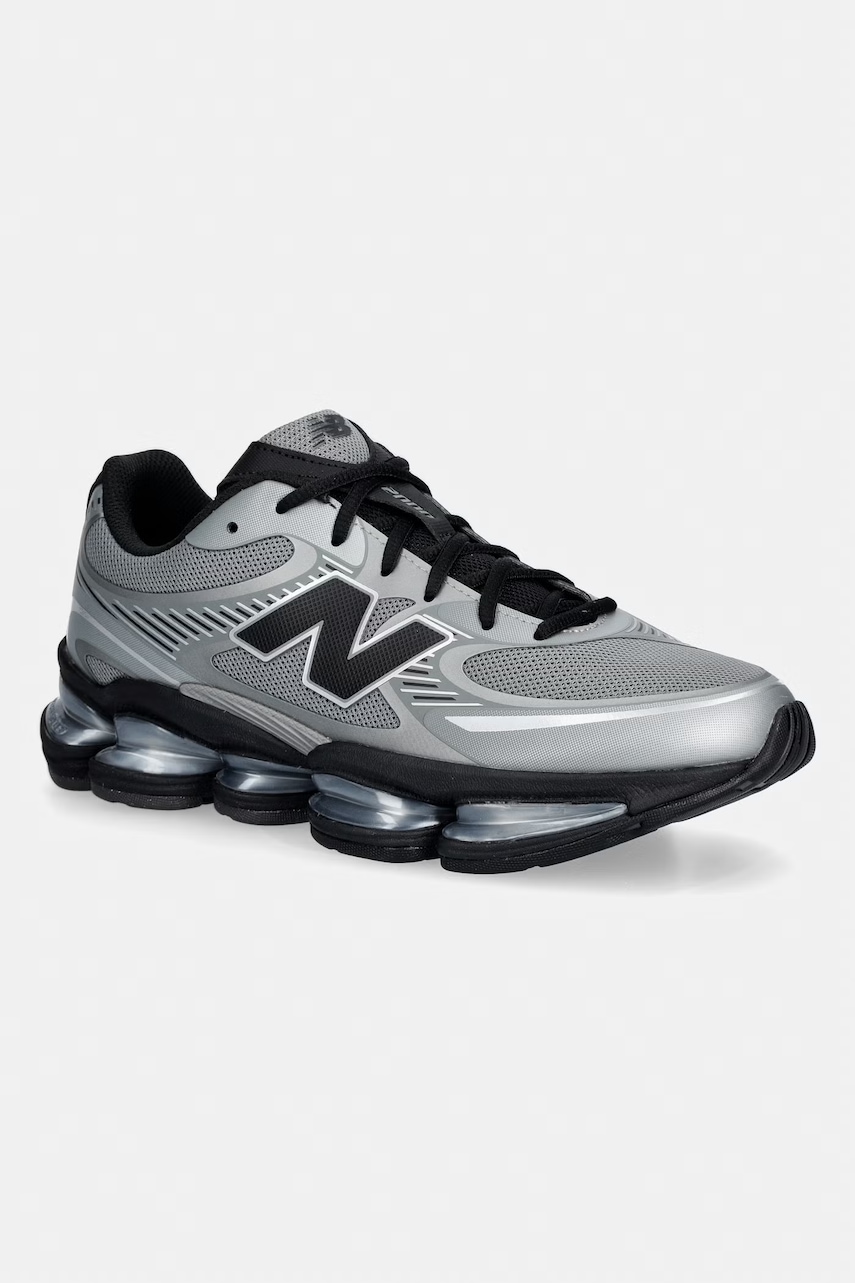 New Balance 2000 sneakers