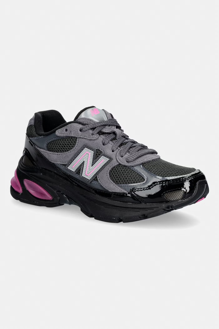 New Balance sneakers 2010
