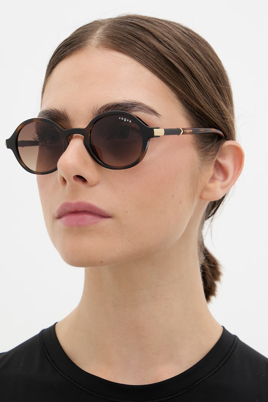 Vogue ochelari de soare pentru femei