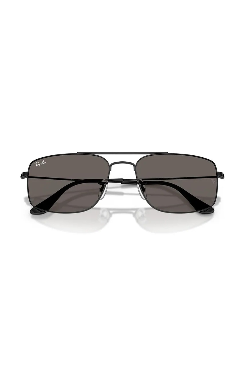Ray-Ban