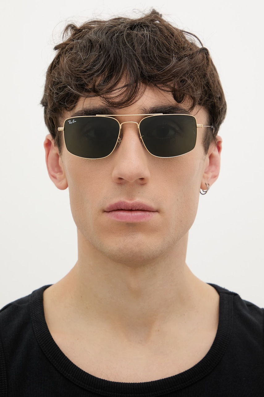 Ray-Ban